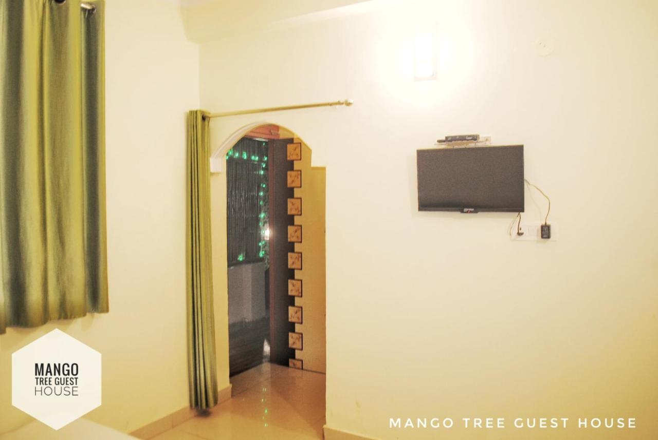 Mango Tree Guest House Rishīkesh Buitenkant foto