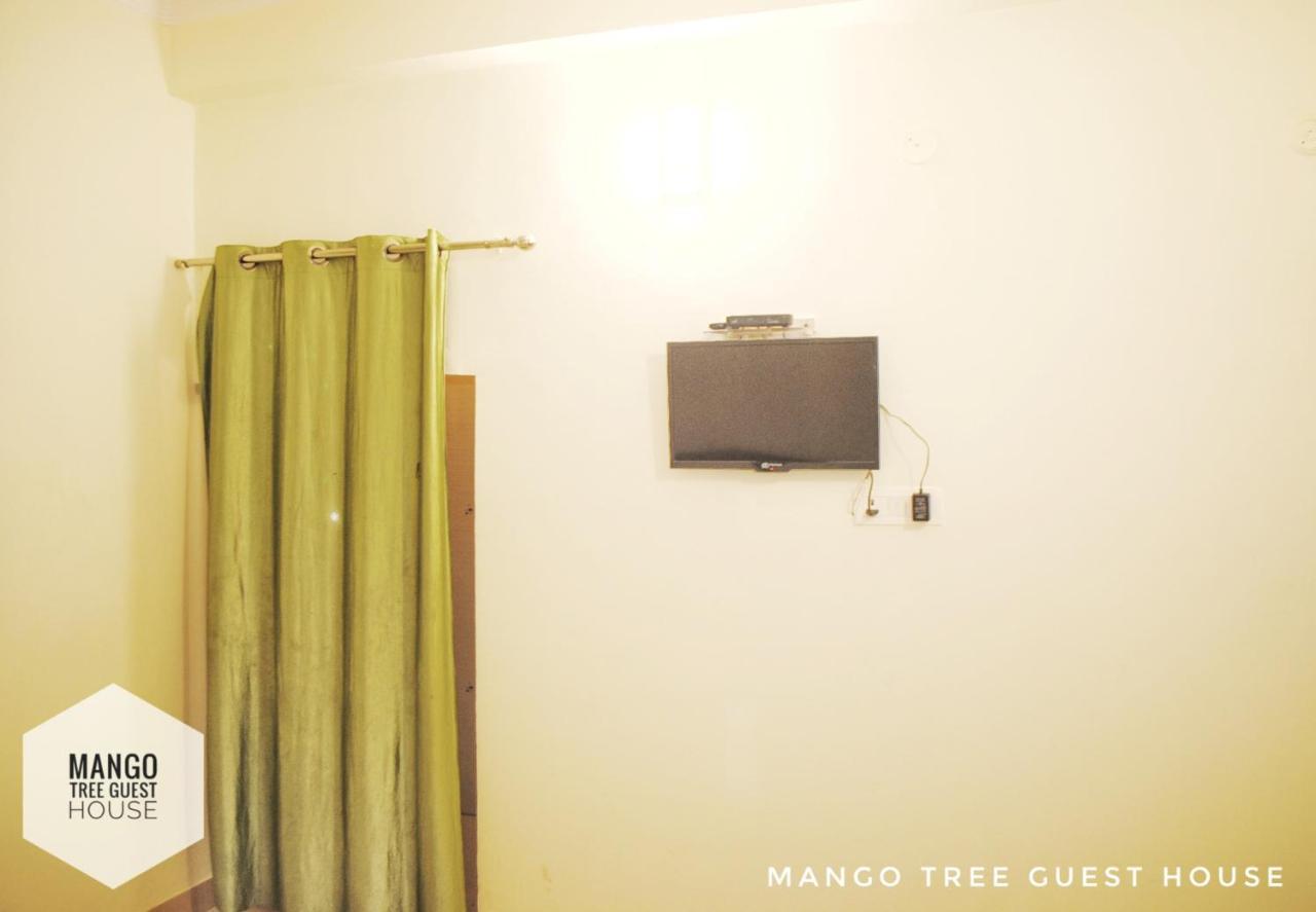 Mango Tree Guest House Rishīkesh Buitenkant foto